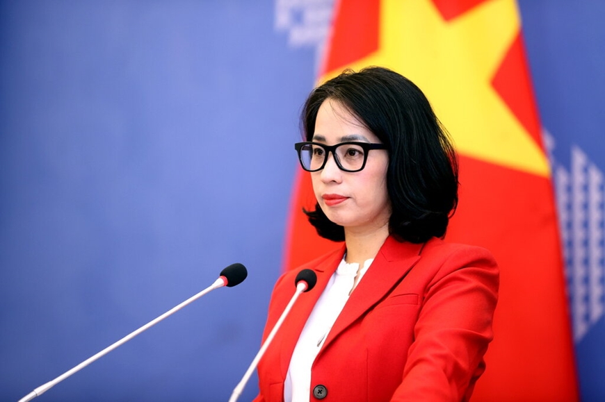 Phát biểu của Người Phát ngôn Bộ Ngoại giao Phạm Thu Hằng về bài viết trên tờ New York Times cho biết chính quyền Tổng thống Donald Trump yêu cầu các quan chức Hoa Kỳ không dự các sự kiện Kỷ niệm 50 năm Ngày Giải phóng miền Nam, thống nhất đất nước
